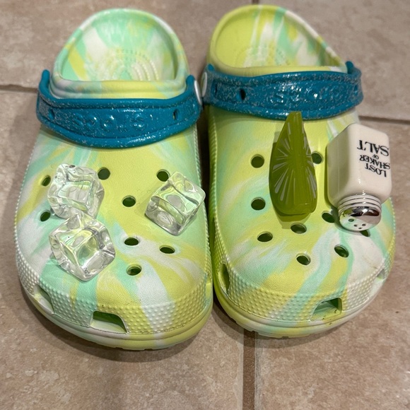 CROCS Green and Blue Tie-Dye Clogs - Picture 3 of 7